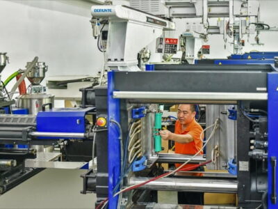 Overmolding Injection